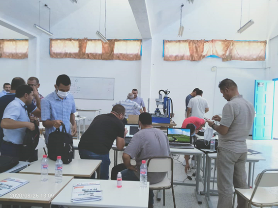 實驗室機(jī)床