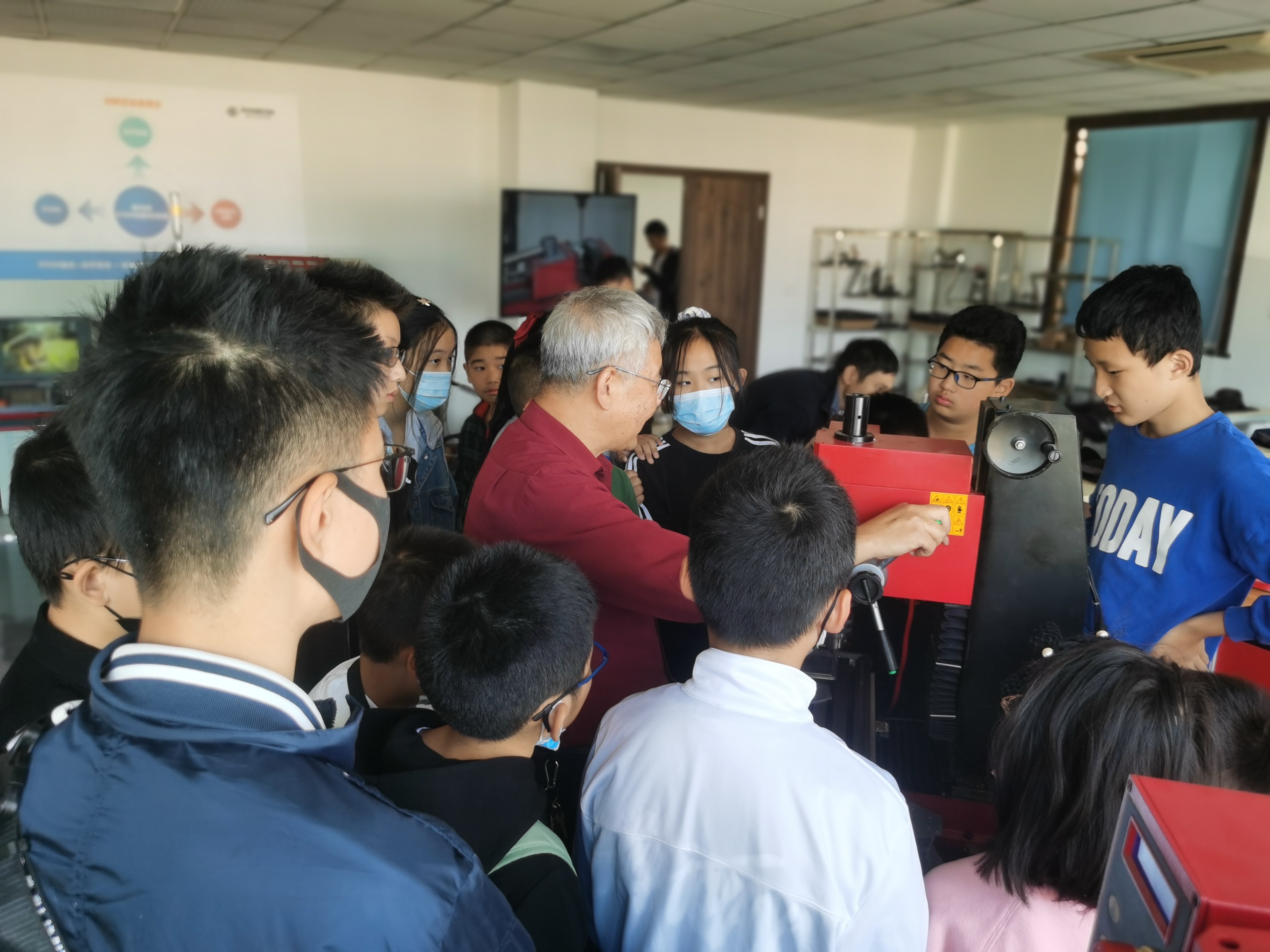 實(shí)驗(yàn)室機(jī)床 實(shí)驗(yàn)室機(jī)床