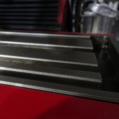 小紅機(jī)多系統(tǒng)數(shù)字化仿真及加工一體機(jī)（銑削系統(tǒng)）